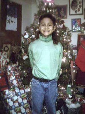Race in front of the tree, 12-24-01.